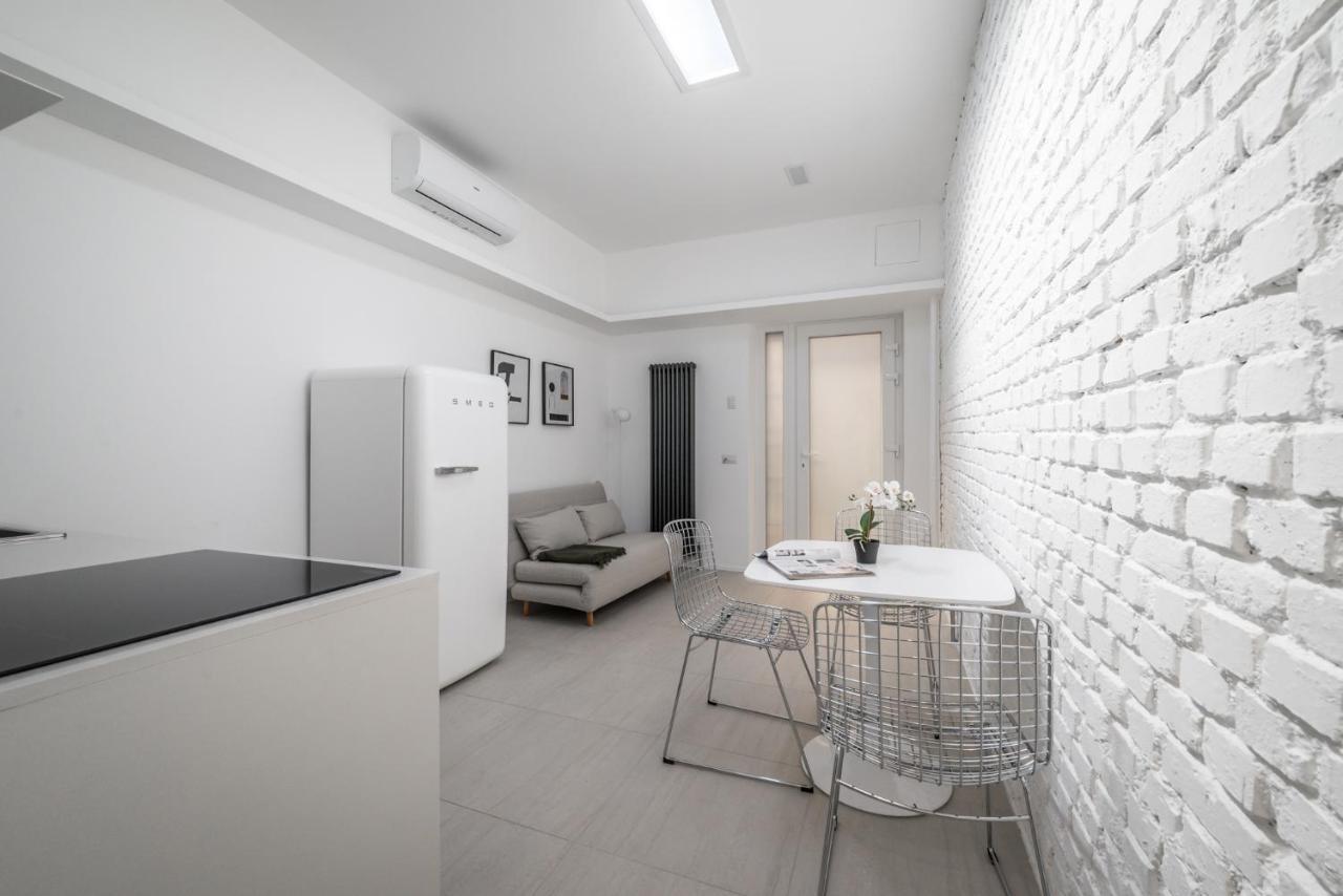 Jj6 Loreto-Duomo - Esclusive - Chic - Luxury Milaan Buitenkant foto